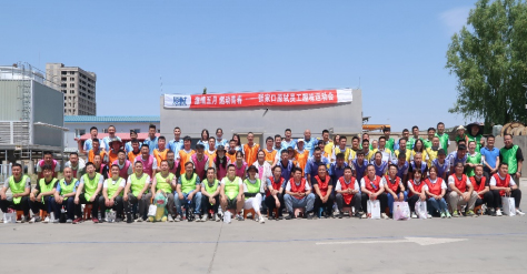陽光五月燃激情，共同奮斗正青春